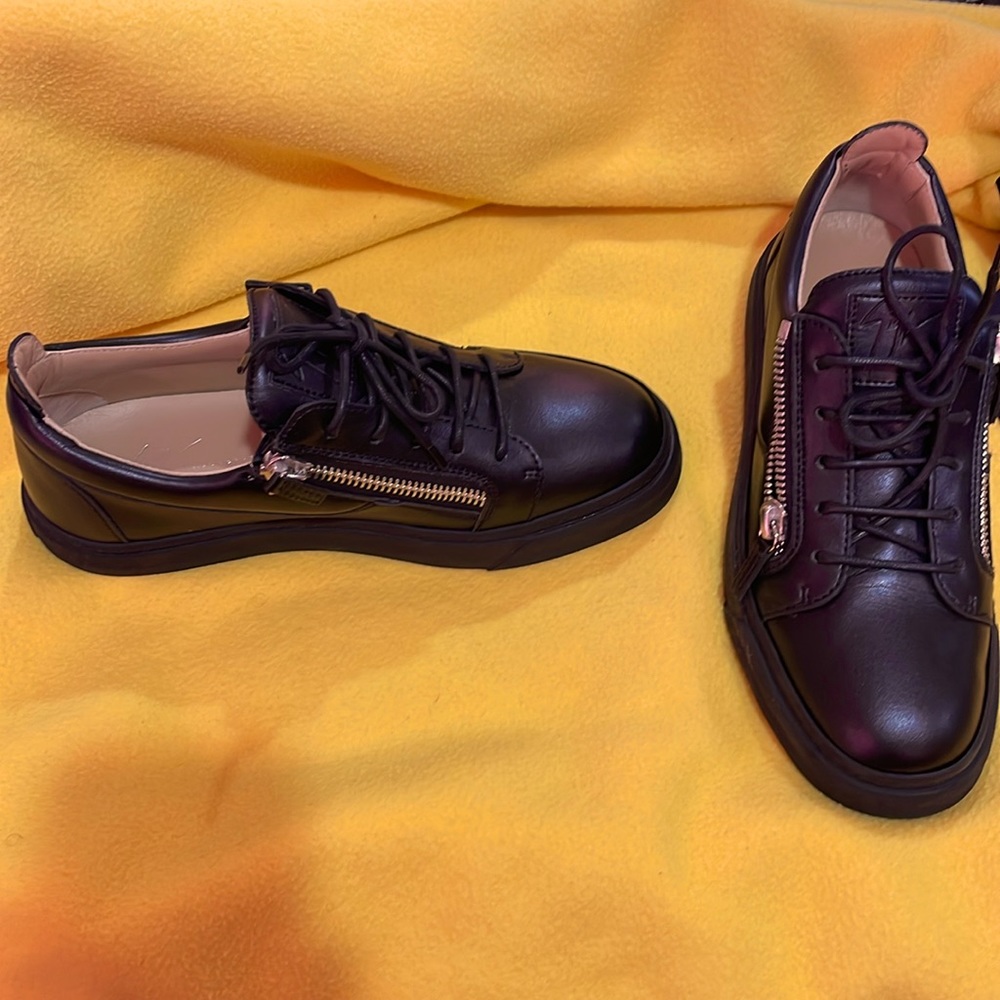 Giuseppe Zanotti shoes with zippers